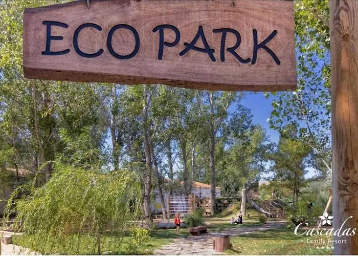 Cascadas Family Pool View 公寓 *