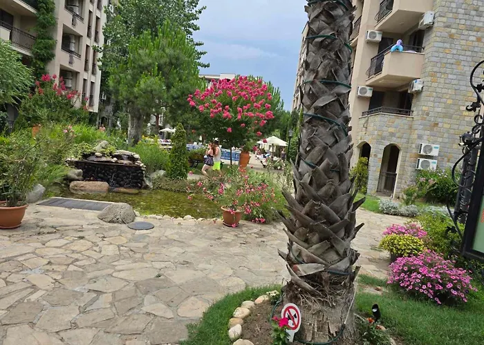 Cascadas Family Pool View 公寓 *