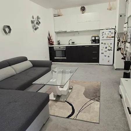 Cascadas Family Pool View *