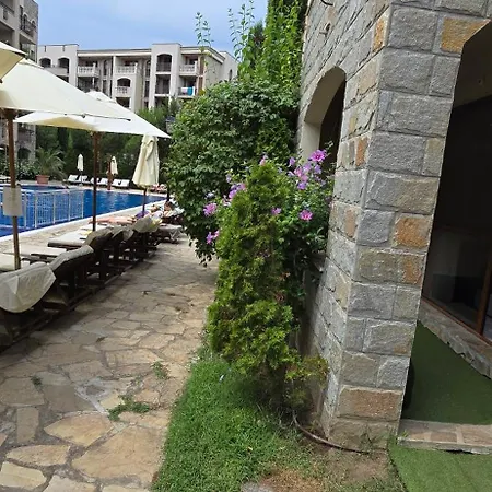 Cascadas Family Pool View