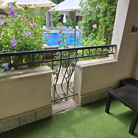 Cascadas Family Pool View Apartman Napospart