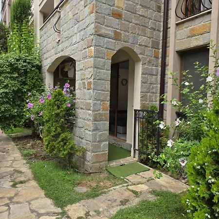 Cascadas Family Pool View *